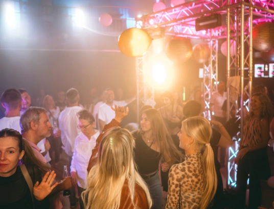 Sclub-Weisser-Saloon-Dj-Franzeen-fulda-ricebreak.media-18
