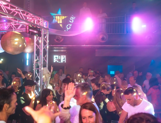 Sclub-Weisser-Saloon-Dj-Franzeen-fulda-ricebreak.media-33