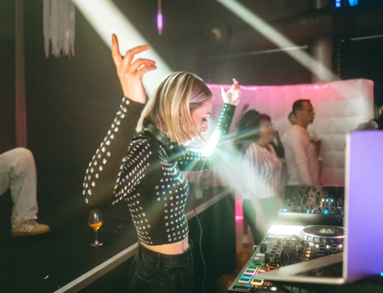 Sclub-Weisser-Saloon-Dj-Franzeen-fulda-ricebreak.media-27